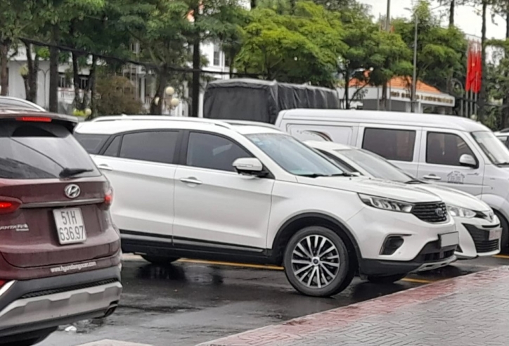 Hoang mang Ford Territory thế hệ cũ bất ngờ xuất hiện tại Việt Nam, trước thềm ra mắt thế hệ mới