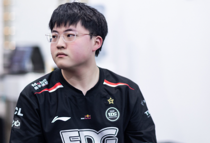 LMHT: Đội hình EDG mùa giải 2024, Uzi - Meiko đường ai nấy đi