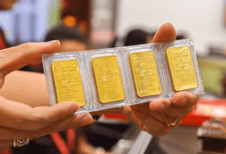 Giá vàng hôm nay trưa 19/4: Quay đầu giảm mạnh