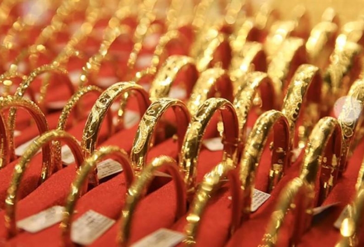Giá vàng hôm nay sáng 25/4: SJC, DOJI đồng loạt tăng giá