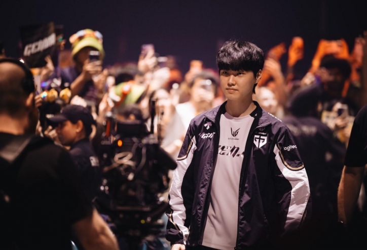 Trực tiếp Chung Kết LOL EWC 2025 - Ngày 20/7: T1 vs G2, GEN vs AL