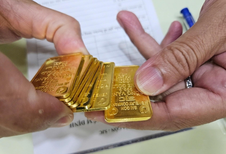Giá vàng hôm nay tối 19/8: PNJ tăng nhẹ
