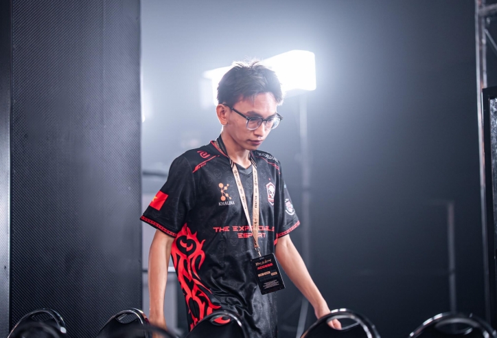 ĐT Việt Nam xin lỗi sau khi mất ngôi vương PUBG vào tay người Thái