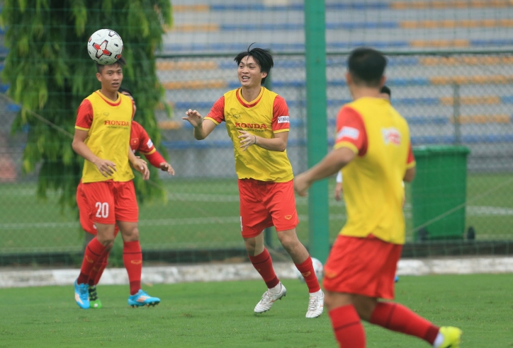 Tuấn Anh báo tin cực vui tới HLV Park Hang Seo