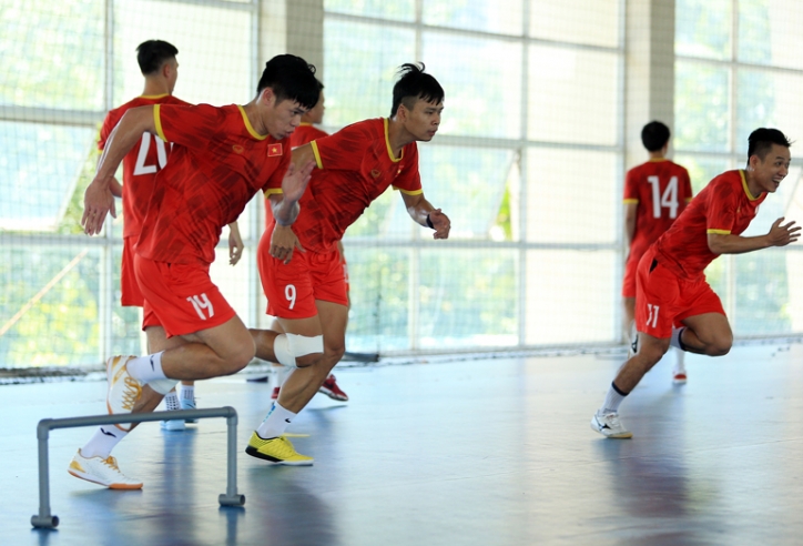 ĐT Việt Nam loại 5 cầu thủ trước ngày tham dự World Cup