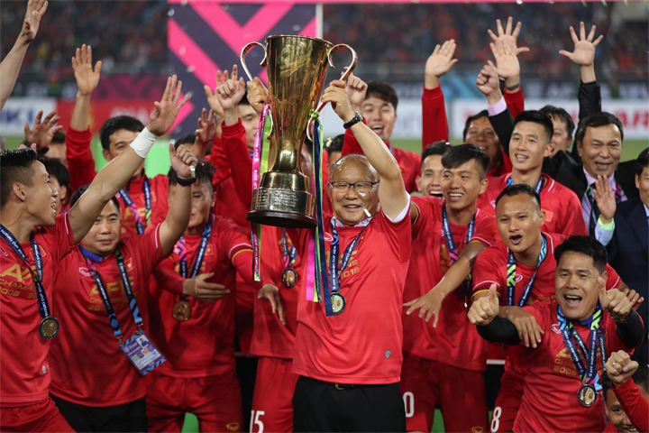 HLV Park muốn 'đem lại nụ cười cho NHM Việt Nam' tại AFF Cup 2021