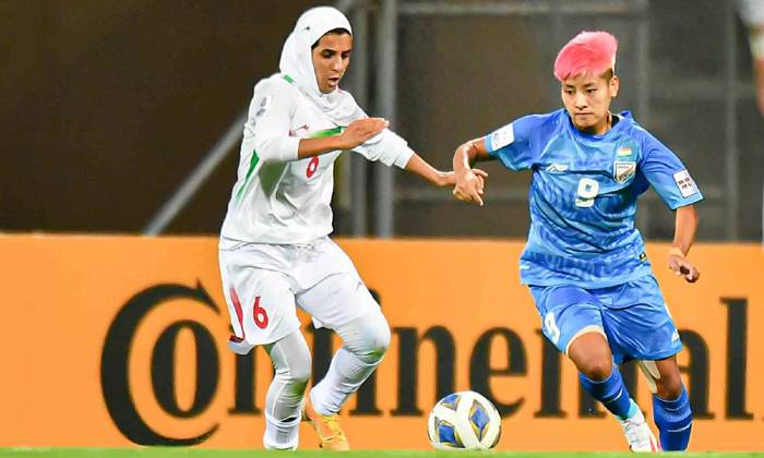 Lịch thi đấu bóng đá hôm nay 26/1: Kịch tính Asian Cup 2022