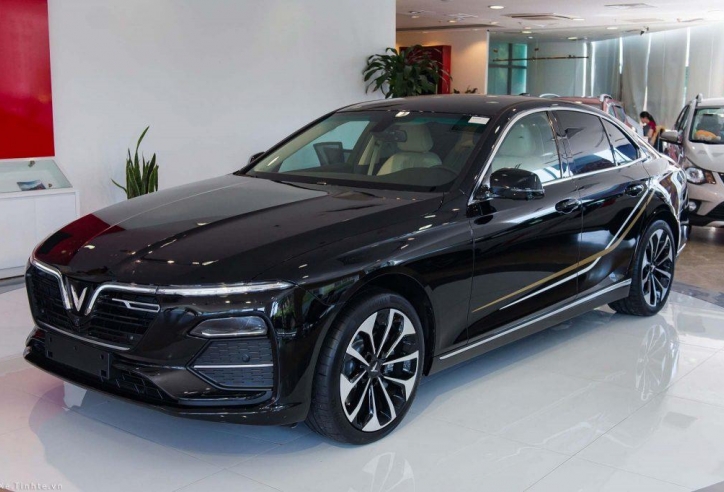 VinFast Lux A2.0 có ưu điểm nổi bật nào thu hút khách Việt?