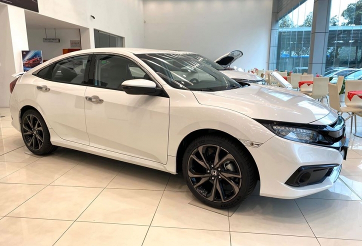 Sedan của Honda giảm “sốc” 150 triệu đồng, tăng sức ép lên Mazda 3