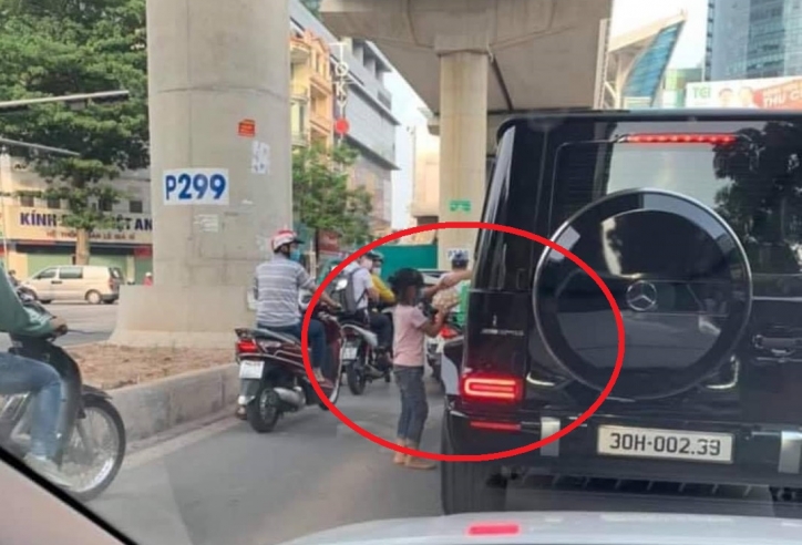 Chủ xe Mercedes-AMG G63 gặp cô bé bán trứng dạo và cái kết