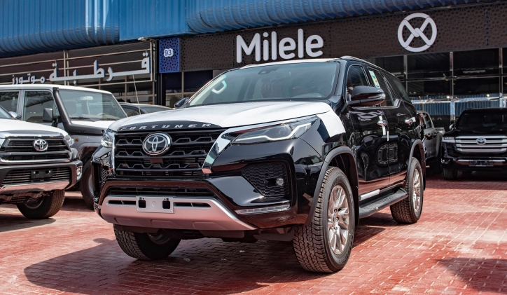 Toyota Fortuner 2021 có thêm bản V6 4.0 cực mạnh, giá hơn 900 triệu đồng