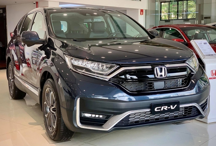 Honda CR-V tiếp tục giảm hàng trăm triệu đồng, đe nẹt Mazda CX-5