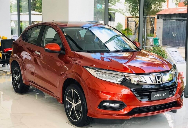 Honda HR-V giảm giá “kịch sàn” cuối năm, đe nẹt Kia Seltos, Corolla Cross