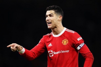 NÓNG: Phía Ronaldo gửi 'tối hậu thư' cho MU