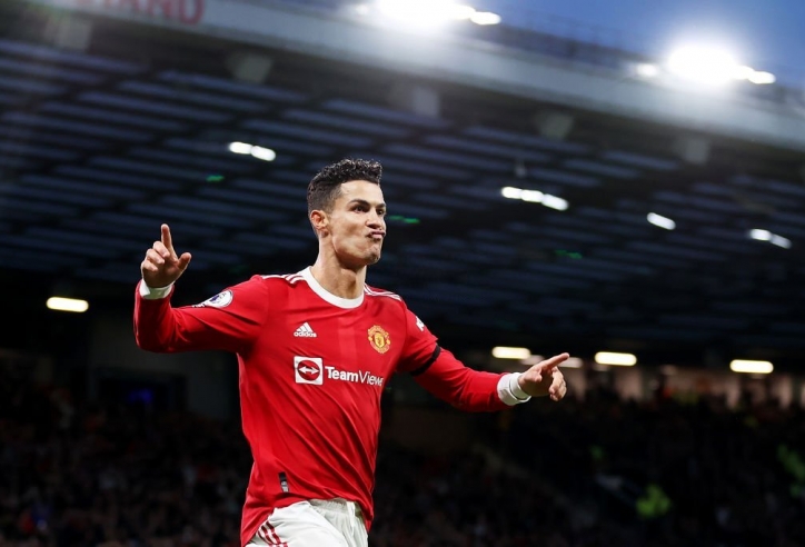 Tin chuyển nhượng tối 16/8: Ronaldo phải làm điều chưa từng có trong sự nghiệp để rời đi