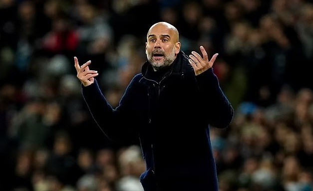 HLV Pep Guardiola lo sợ bị sa thải