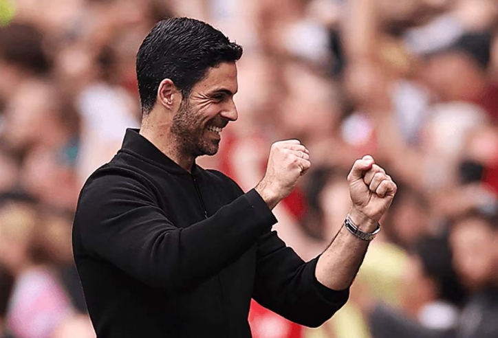Arsenal nhắm chiêu mộ thủ môn đắt giá nhất lịch sử