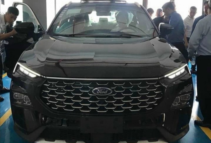Ford Territory 2023 bị đại lý chào cọc “kèm lạc”, giao xe vào tháng 11