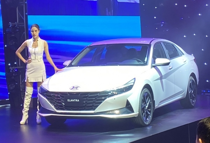Hyundai Elantra 2023 chính thức ra mắt tại Việt Nam, giá từ 599 triệu đồng