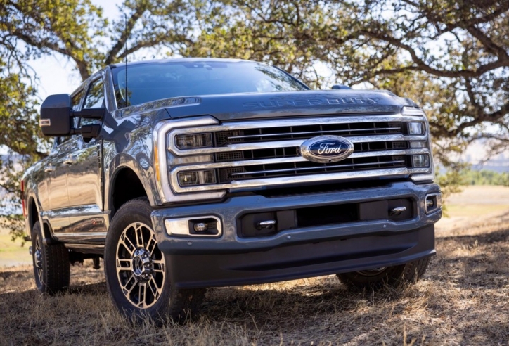 Bán tải Ford siêu hầm hố gây ấn tượng với 52.000 đơn đặt hàng sau 5 ngày mở bán