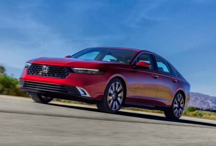 Honda Accord 2023 chính thức chốt giá bán, quyết đấu Camry, Mazda 6