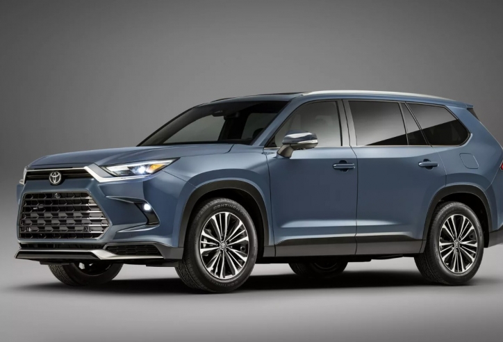 Toyota Grand Highlander 2024 ra mắt: nội thất siêu rộng, ngập tràn công nghệ