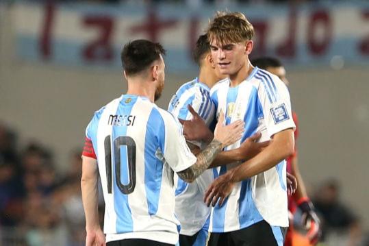 Real Madrid chốt đơn 'người thay thế Messi' ngay trong tháng 1