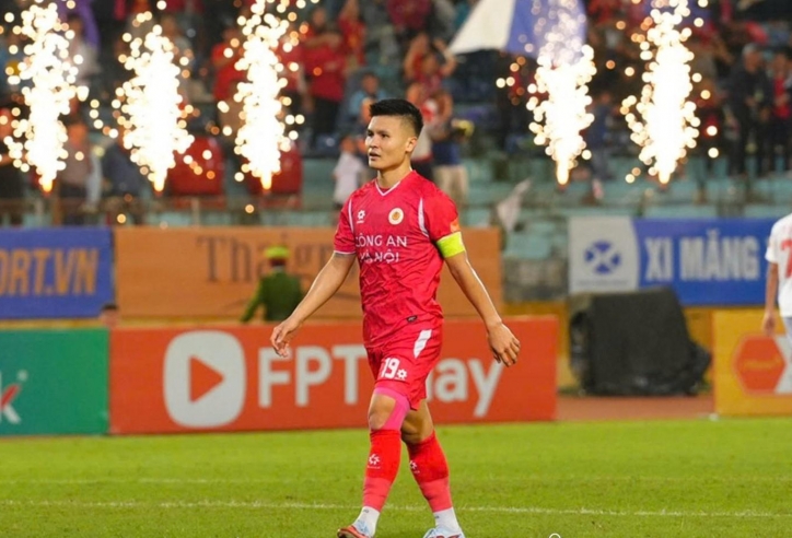 2 CLB Việt Nam vẫn phải thi đấu giữa lúc SEA Games diễn ra