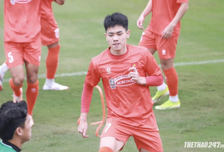 Tiền đạo chủ lực gặp vấn đề, U23 Việt Nam hồi hộp đợi tình hình