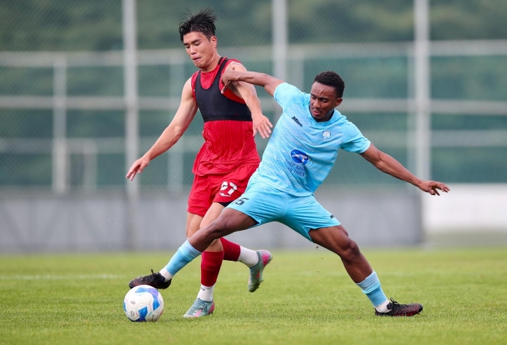 Cầu thủ đắt giá thứ 2 V-League nhận phán quyết buồn