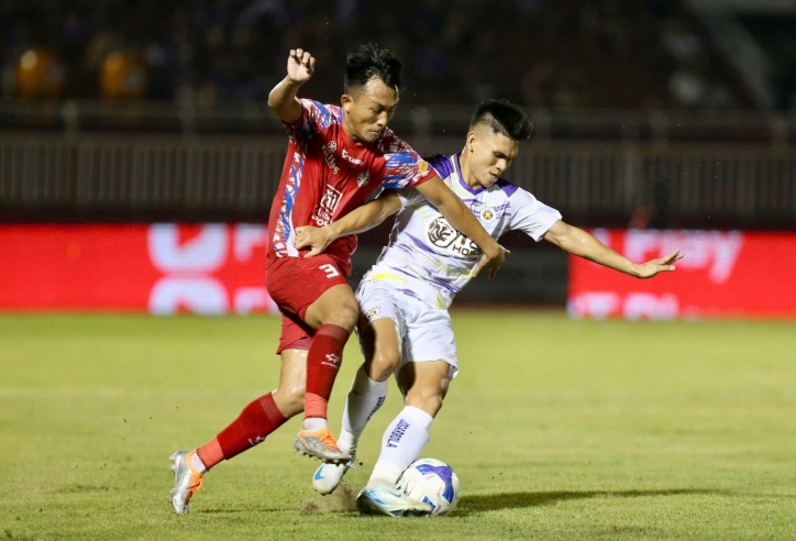 Trực tiếp Công an TPHCM 2-0 Hà Nội: Nghỉ giải lao