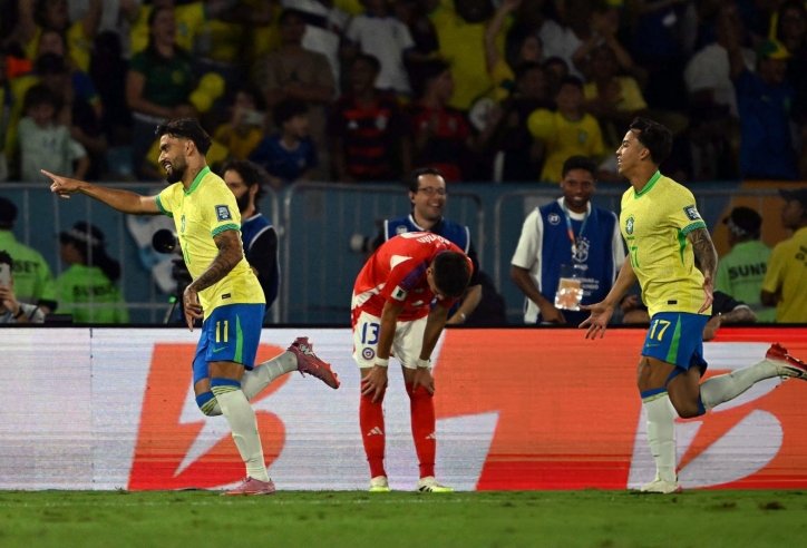 Sao Chelsea tỏa sáng, Brazil thắng dễ Chile