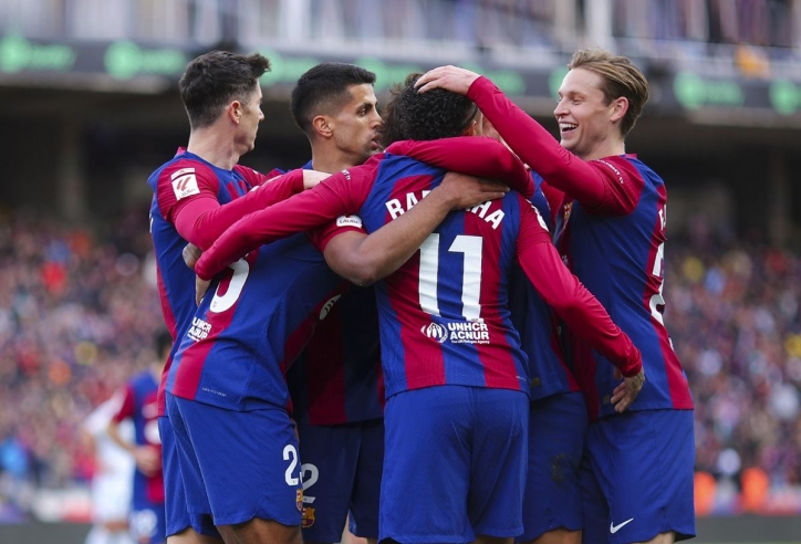 Barca được 'giải cứu' với bản hợp đồng 5 năm