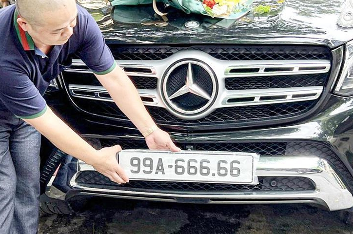 Hé lộ 7 biển số ngũ quý sắp 'gây bão' đấu giá xe toàn quốc ngày 16-17/4