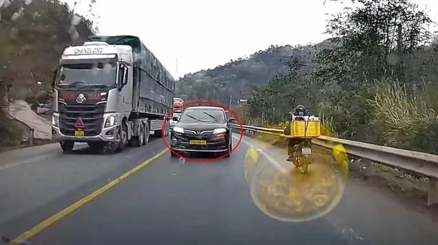 Nghỉ lễ Quốc khánh 2/9: Cảnh báo các lỗi phạt nguội tài xế dễ mắc phải