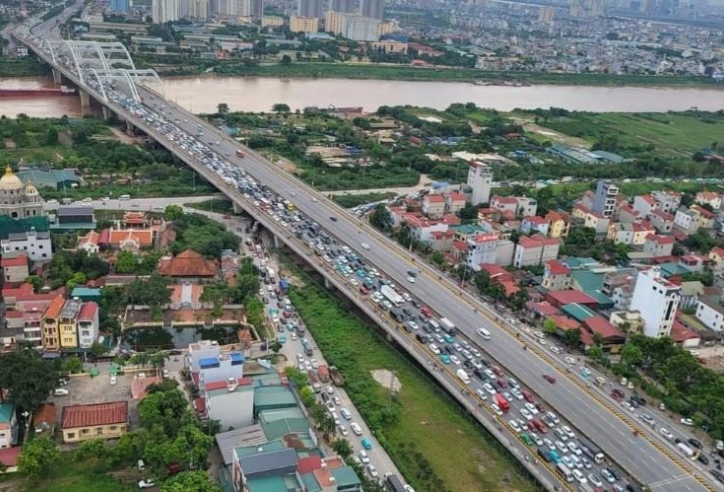 Giải mã nguyên nhân tuyến đường tới Trung tâm Hội chợ Triển lãm quốc gia bị 'tê liệt'