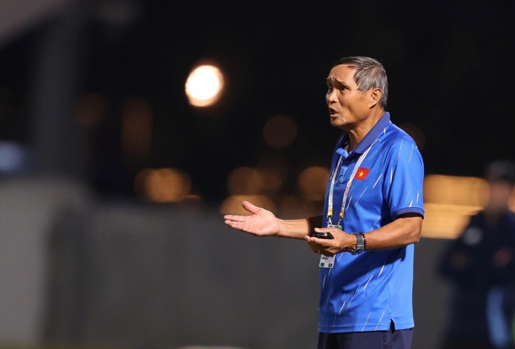 Ai thay HLV Mai Đức Chung dẫn dắt ĐT nữ Việt Nam sau trận thua Philippines?