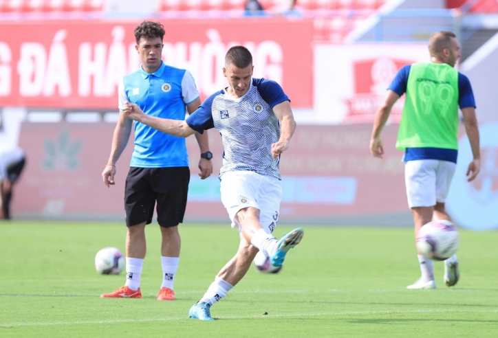 CLB Hà Nội bất ngờ nhận tin dữ trước ngày V-League trở lại
