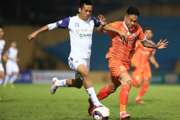 Lịch thi đấu bóng đá hôm nay 02/9: Hà Nội vs Bình Định đá mấy giờ?