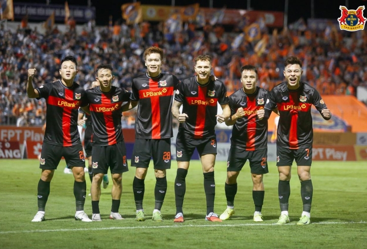 Ninh Bình FC gây sốt trước ngày ĐT Việt Nam hội quân