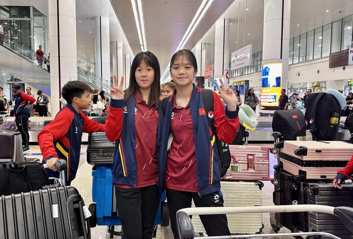 U17 nữ Việt Nam trở về sau chuyến tập huấn ở Đức
