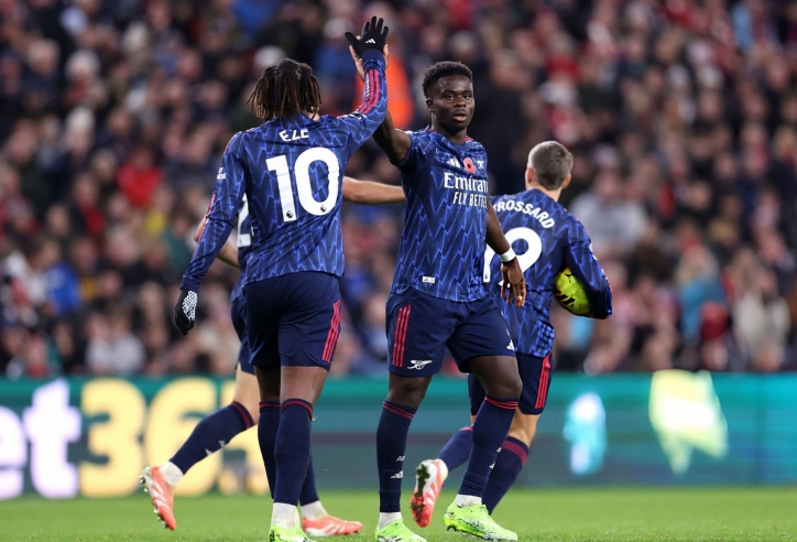 Trực tiếp Sunderland 1-1 Arsenal: Saka lên tiếng