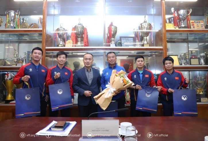 Liên đoàn bóng đá Việt Nam có hành động ý nghĩa ngày 20/11