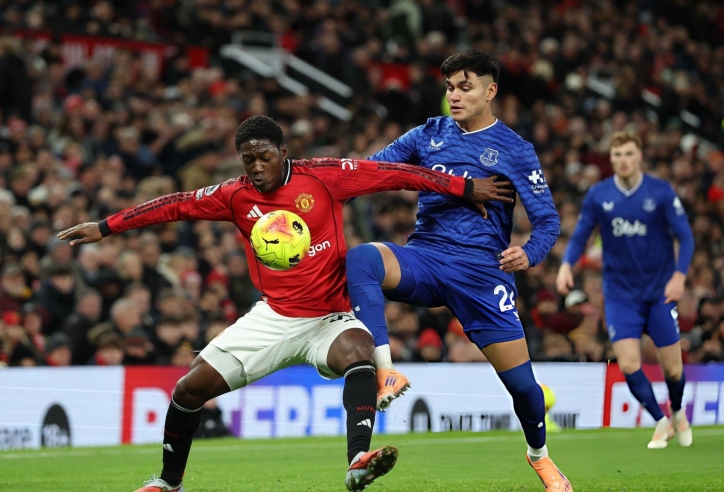 Hơn người cả trận, MU vẫn thua sốc trước Everton