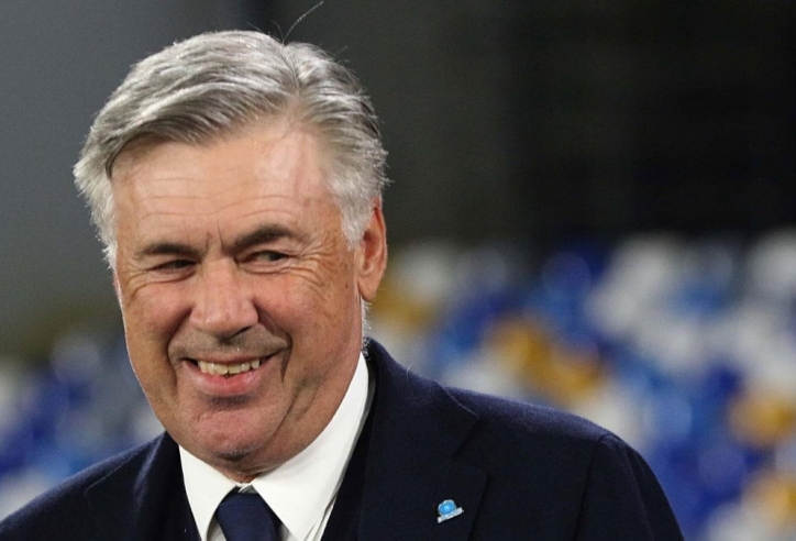 Chuyển nhượng tối 22/3: HLV Ancelotti có bến đỗ 'vàng son chói lọi', Barcelona ký 'tiểu Messi'