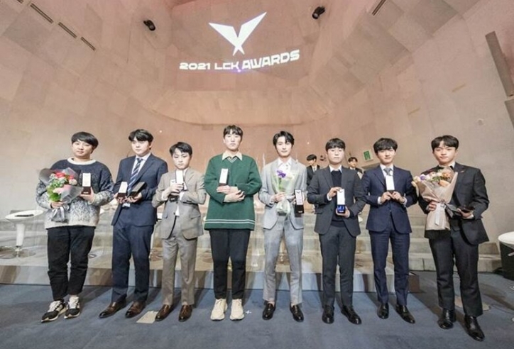 LCK Awards 2021: DK và ShowMaker nhận 'mưa' giải thưởng