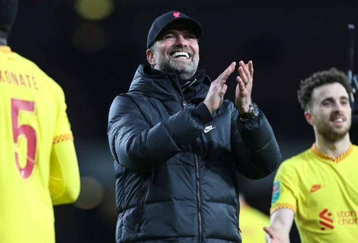 Sắm vai ‘siêu anh hùng’, đồng hương Ronaldo được Jurgen Klopp ngả mũ thán phục
