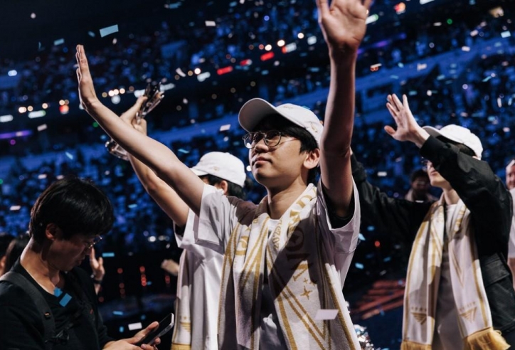 Doran úp mở việc đã tái ký với T1