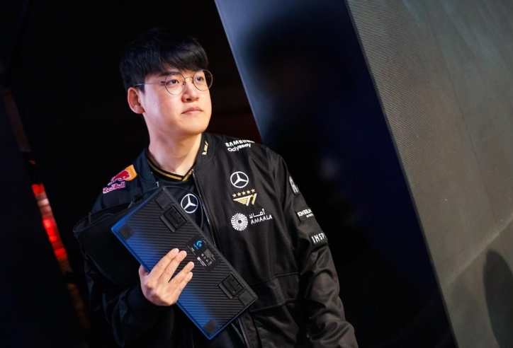 Hé lộ lý do thực sự khiến T1 không thể bảo vệ Gumayusi trước T1Gall