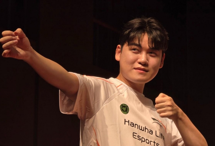 Lần đầu ra mắt HLE, Gumayusi tiết lộ luôn lựa chọn của mình cho skin vô địch CKTG 2025